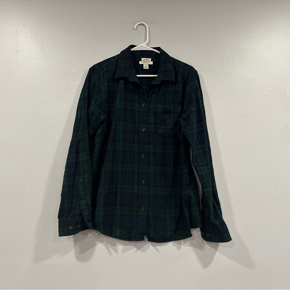 LL Bean Womens Scotch Plaid Flannel Shirt size M